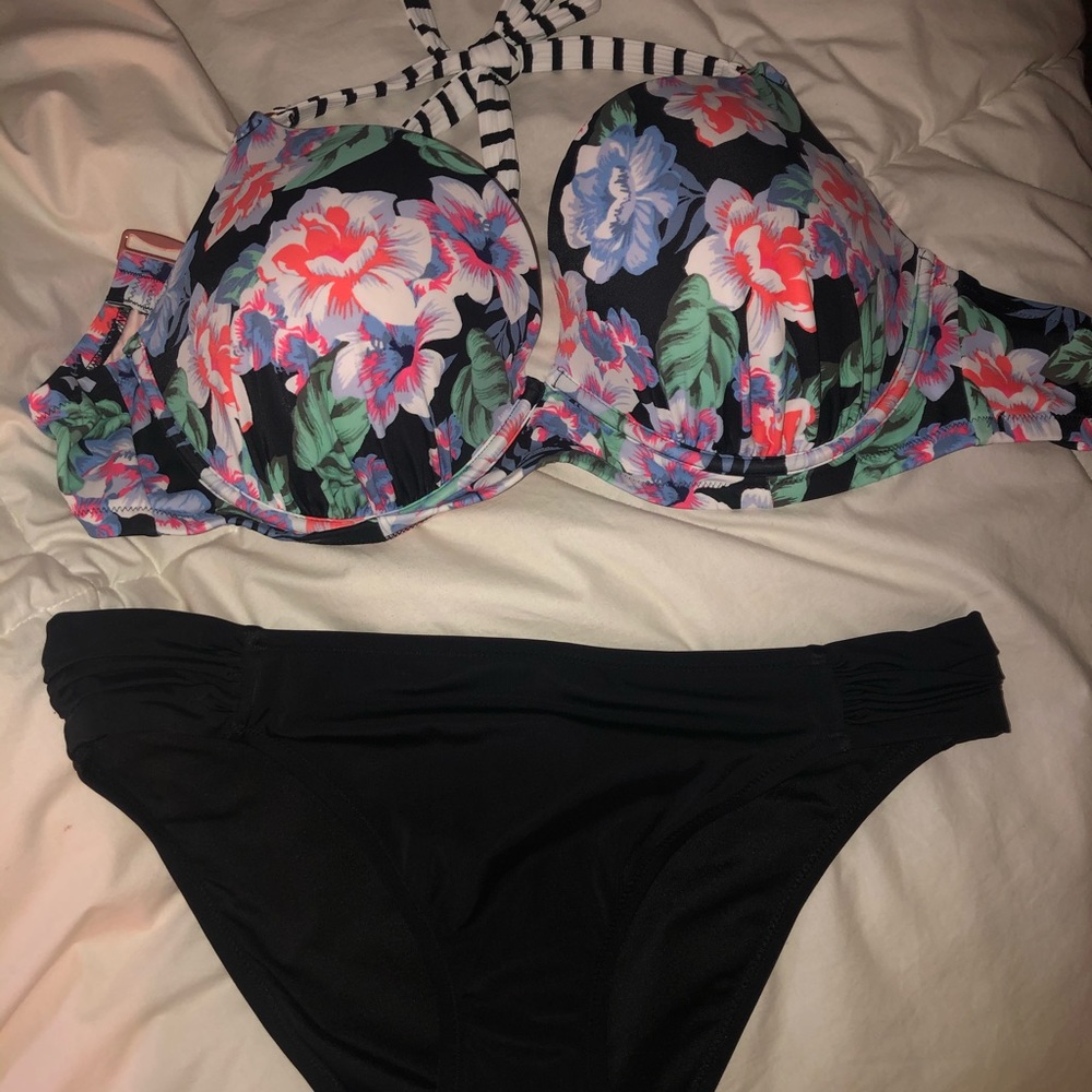Floral bikini